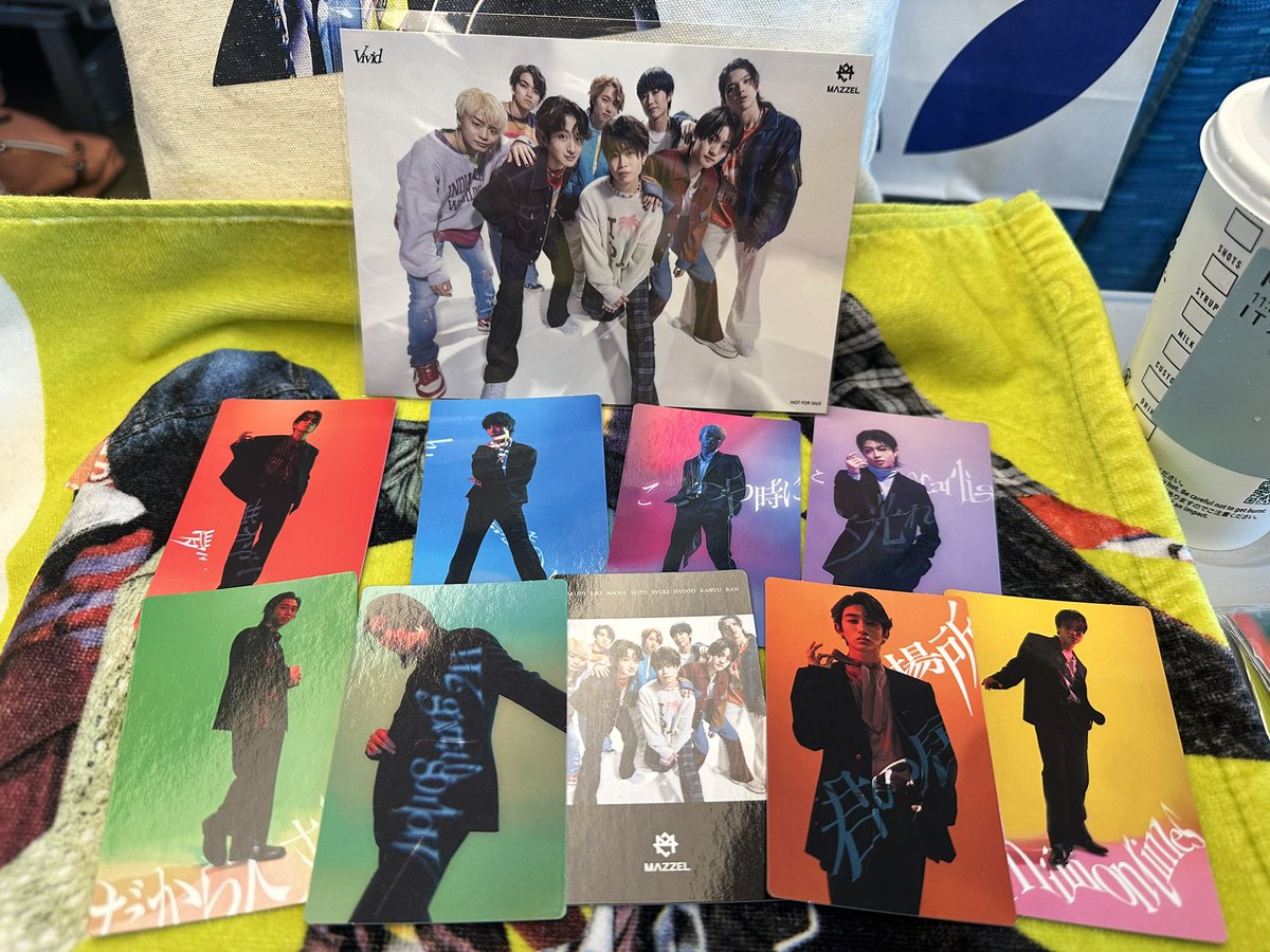MAZZELに会いにいざ武道館へ🚅 今日は久々Vivid👕とVividバッグにした