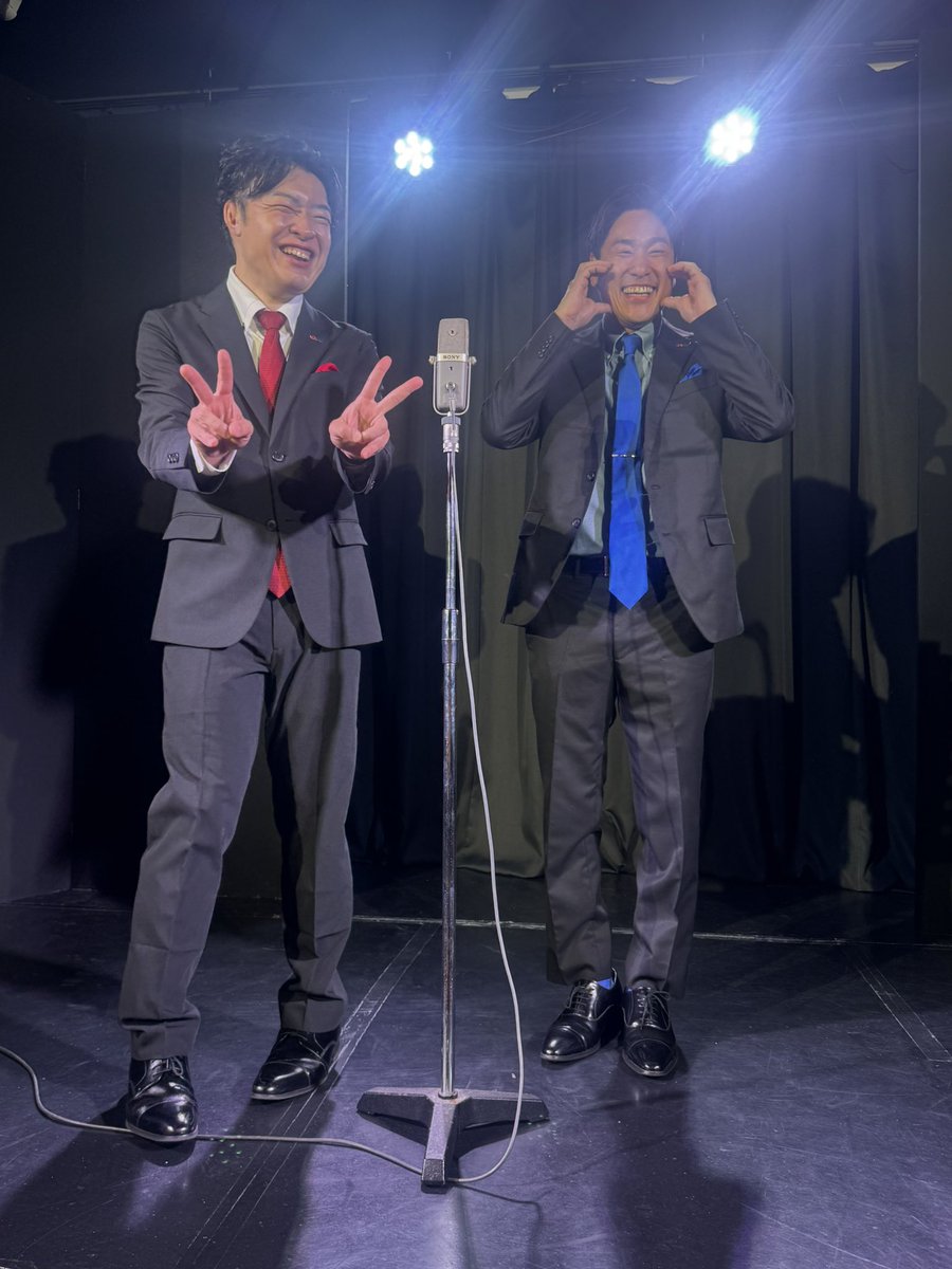 kumi_526's tweet photo. ZAZAお笑い寄席 
30分お笑い劇場

新世界ZAZA POCKETS

#リスナップ
#ともだち
#コンチェルト
#ココナッツ学園
#東三国すみ太郎

大笑いしてきましたっ😁
ꉂ🤣𐤔楽しぃー https://t.co/0odEW7G72R