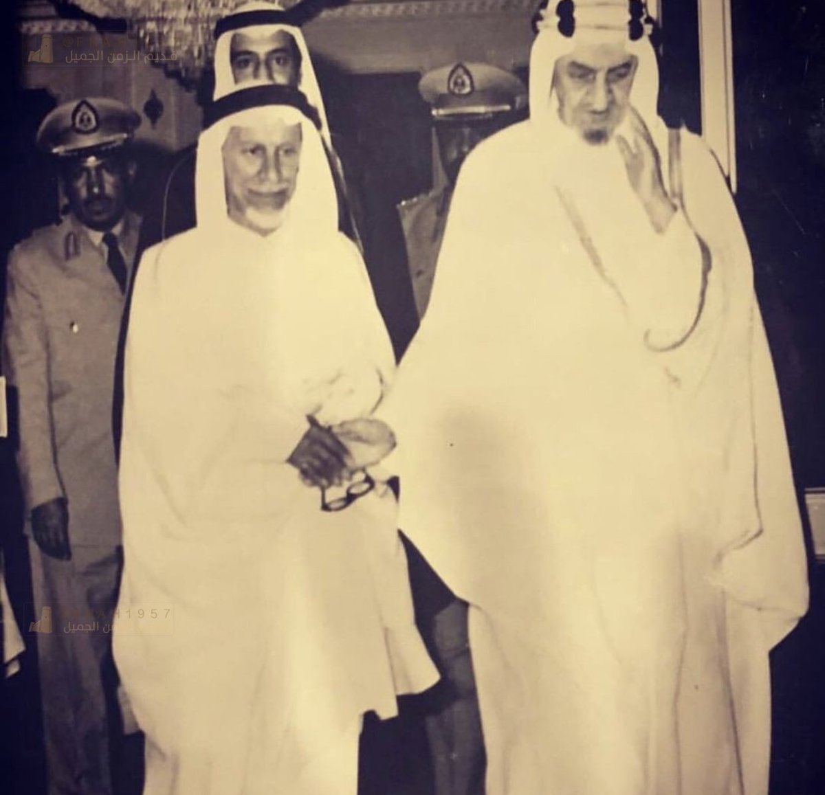 Awter9's tweet photo. من نوادر الصور 
الملك فيصل  وعمه الامير عبدالله بن عبدالرحمن رحمه الله
وخلفهم خادم الحرمين الشريفين الملك سلمان https://t.co/C7eohPMLZm