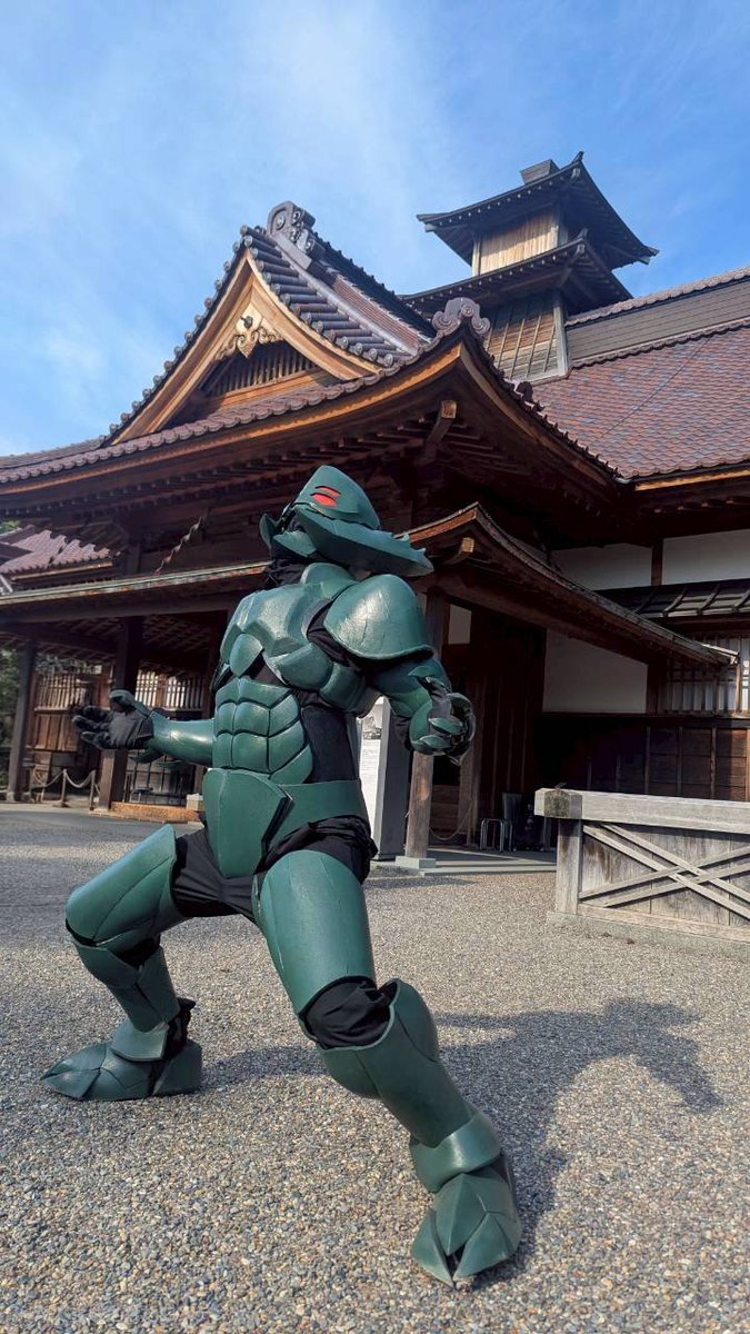 万真 tweet media