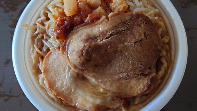 意外とぺろっといけてしまった
思ってたより麺が少ない? 
