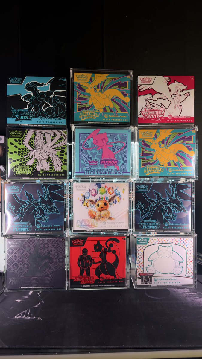 mshente's tweet photo. @TeamPokeColors I’m thinking about selling my extra one for an obsidian flames PC with cash on top  it’s missing from my collection https://t.co/qb6kMpUawA