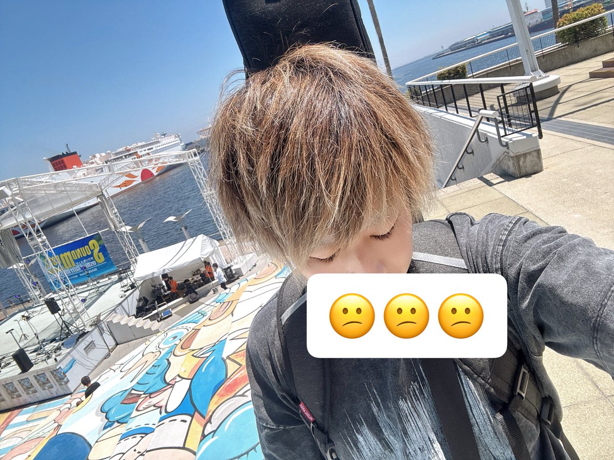 zon_azu's tweet photo. サウンドメッセ楽しかったァ！
ドラゴンフライ全部soldしてる🙄
オレンジのサドウスキーも可愛かった
ニューギアも買ってきた💃
後日公開～ https://t.co/8pKbMfJa1p