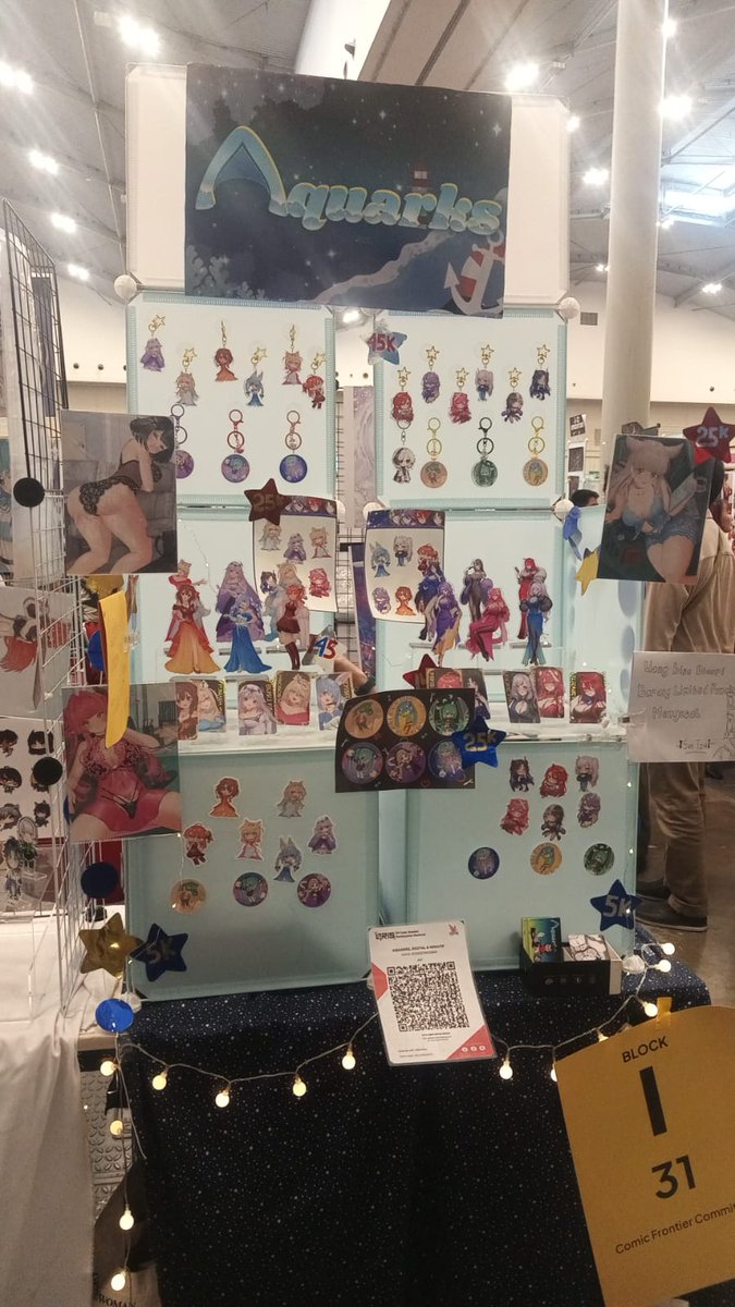 Kanslaaaa's tweet photo. Yang mau cari merch hololive, miku dan artprint endfield mampir ke booth aku yaa di i31B yaaa #cf22 https://t.co/lufYGlsEv9