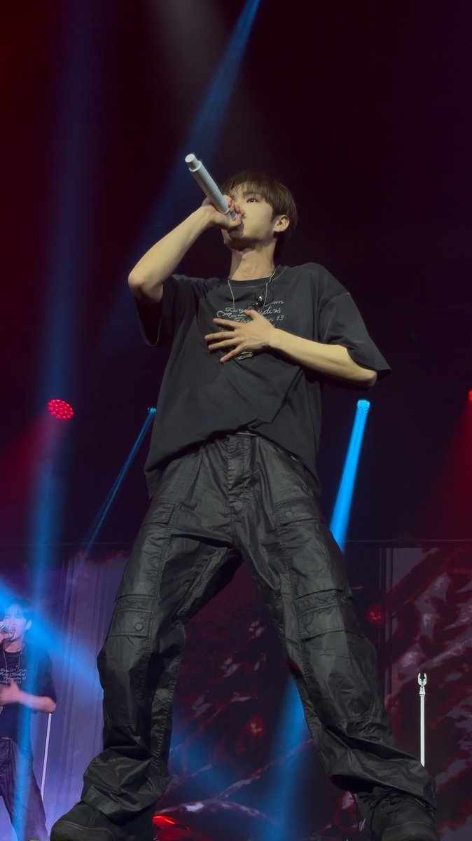 지니｡｡ tweet media