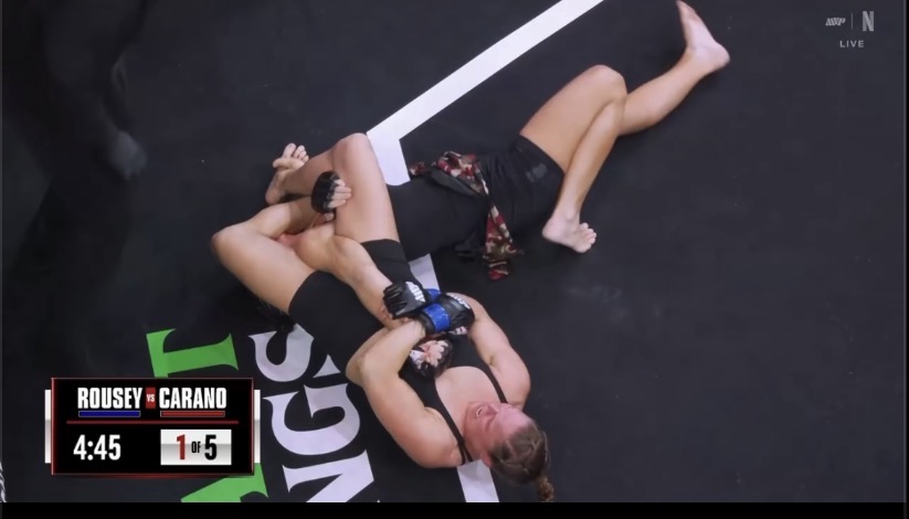 Nofanboymma tweet media