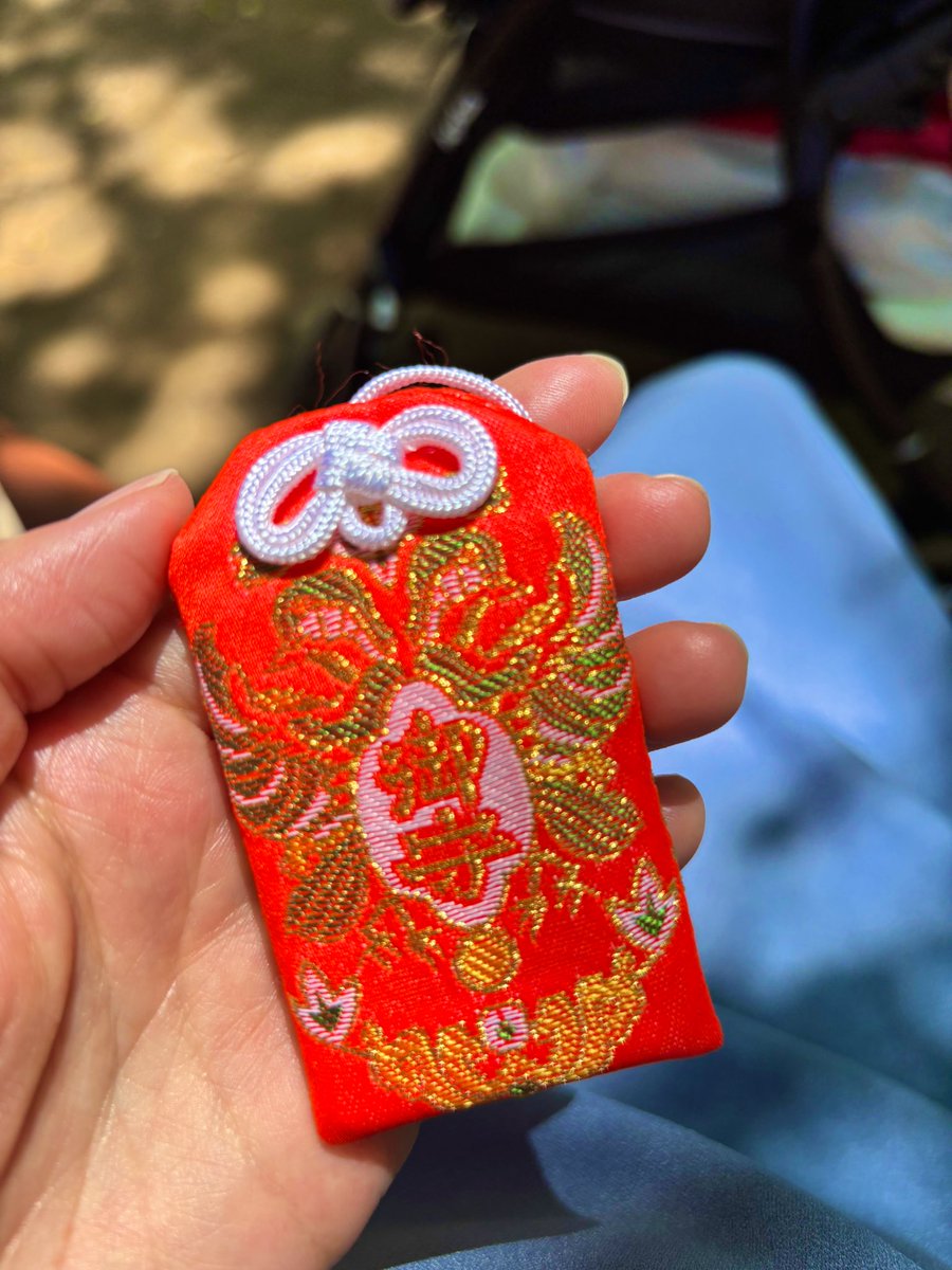 riyumahi2223's tweet photo. A charm to increase your wealth！
✨宝✨treasure 

#thestone
#kyoto 
#Sagano 
#スピ活
#お守り https://t.co/0FC2nZzr9T