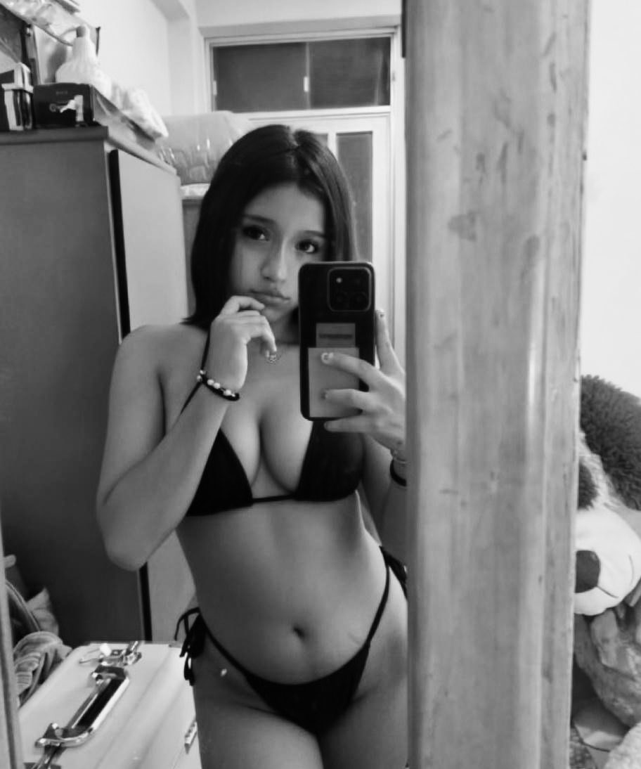JazmyN tweet media