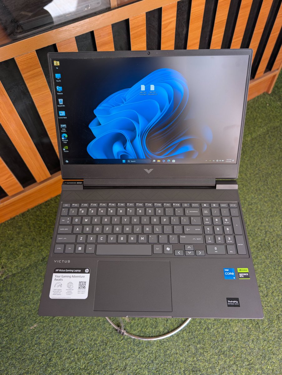 theNFTtutor's tweet photo. HP VICTUS GAMING LAPTOP 

Intel core i5 - 13th Generation 

16GB RAM 
512GB SSD

RTX 4050 - 6GB

144Hz Refresh Rate 
Good Battery 

1.3M https://t.co/DhptS0GFxA