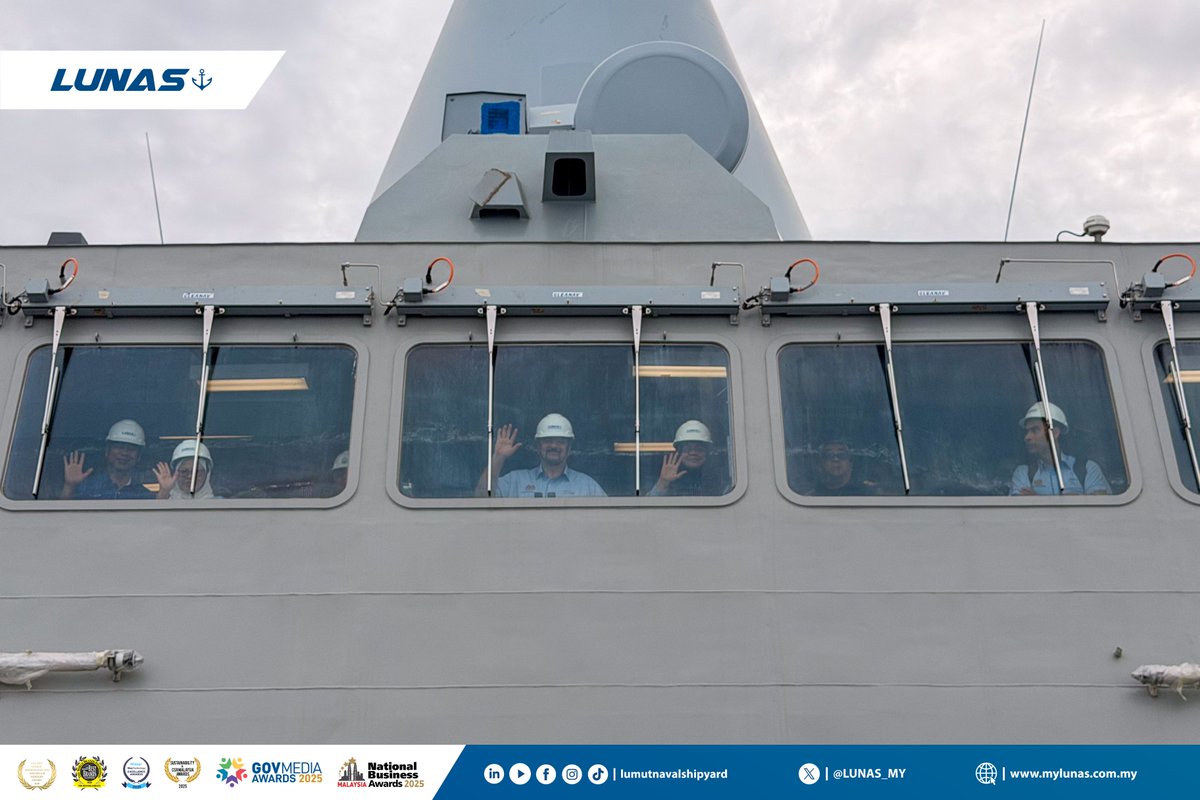 Lumut Naval Shipyard tweet media