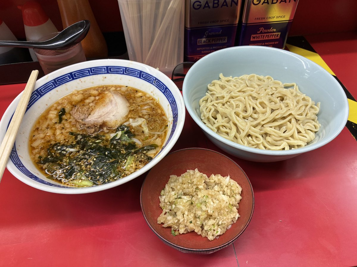 還暦ジロリアン師匠2🍜💗🍊♦️👚 tweet media