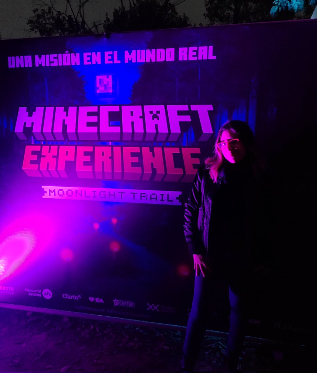 TheLizardQueenT's tweet photo. Hoy visité Minecraft Experience 🤩✨ https://t.co/oVGmcZv3tD