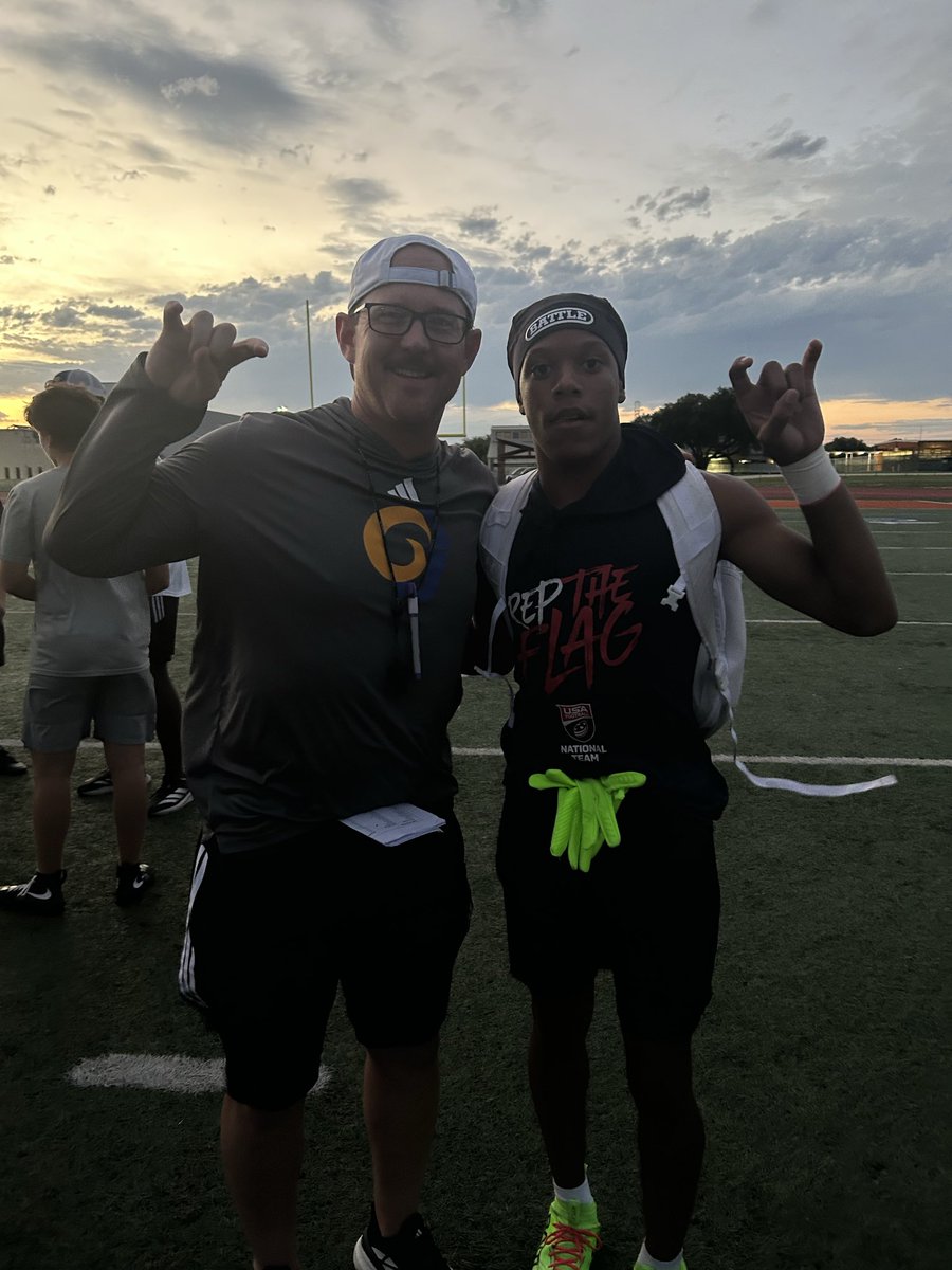 ced_workmon4's tweet photo. More camps will come and more opportunities to showcase myself https://t.co/Sa2hoXUcBE