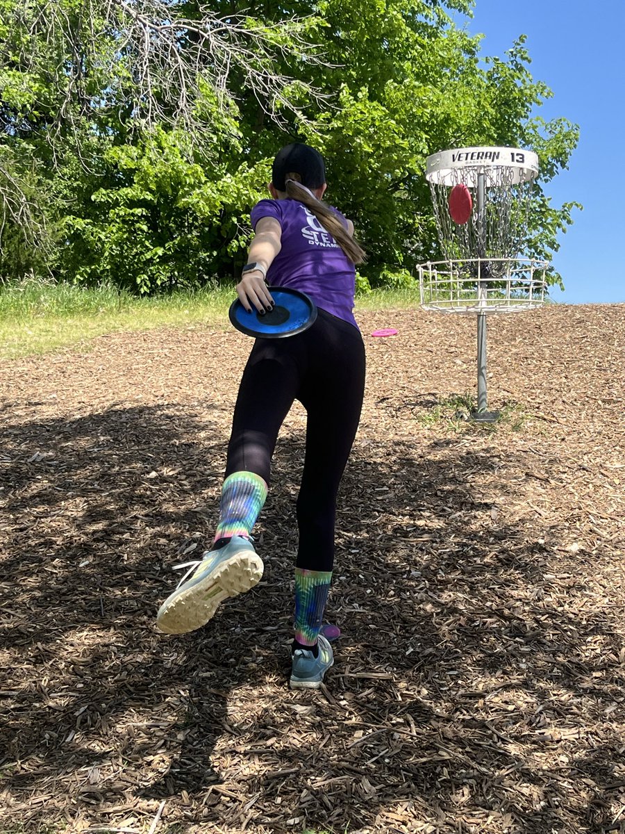 HaydenWiebusch's tweet photo. Minnesota Women’s Championship (WGE)

I won the FJ15 division locally and for a little while I was also the worldwide leader in the division’s leaderboard so that was cool to see. Fun rounds today!

#bedynamic
#discgolf
#growthesport
#kidsdiscgolf 
#respecthergame
#throwpink https://t.co/K9vKZ5AUT6