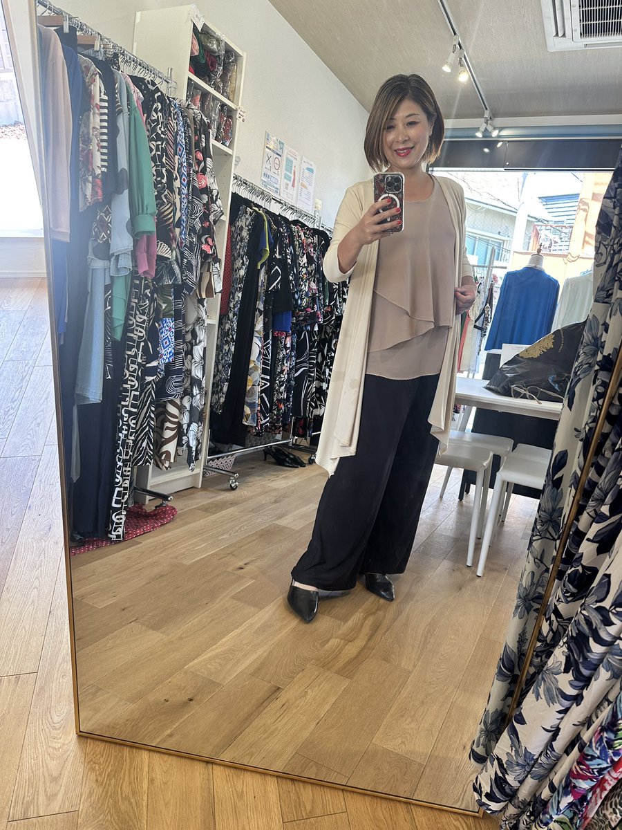 ニー亜紀子/魔法のワンピース•プロデューサー tweet media
