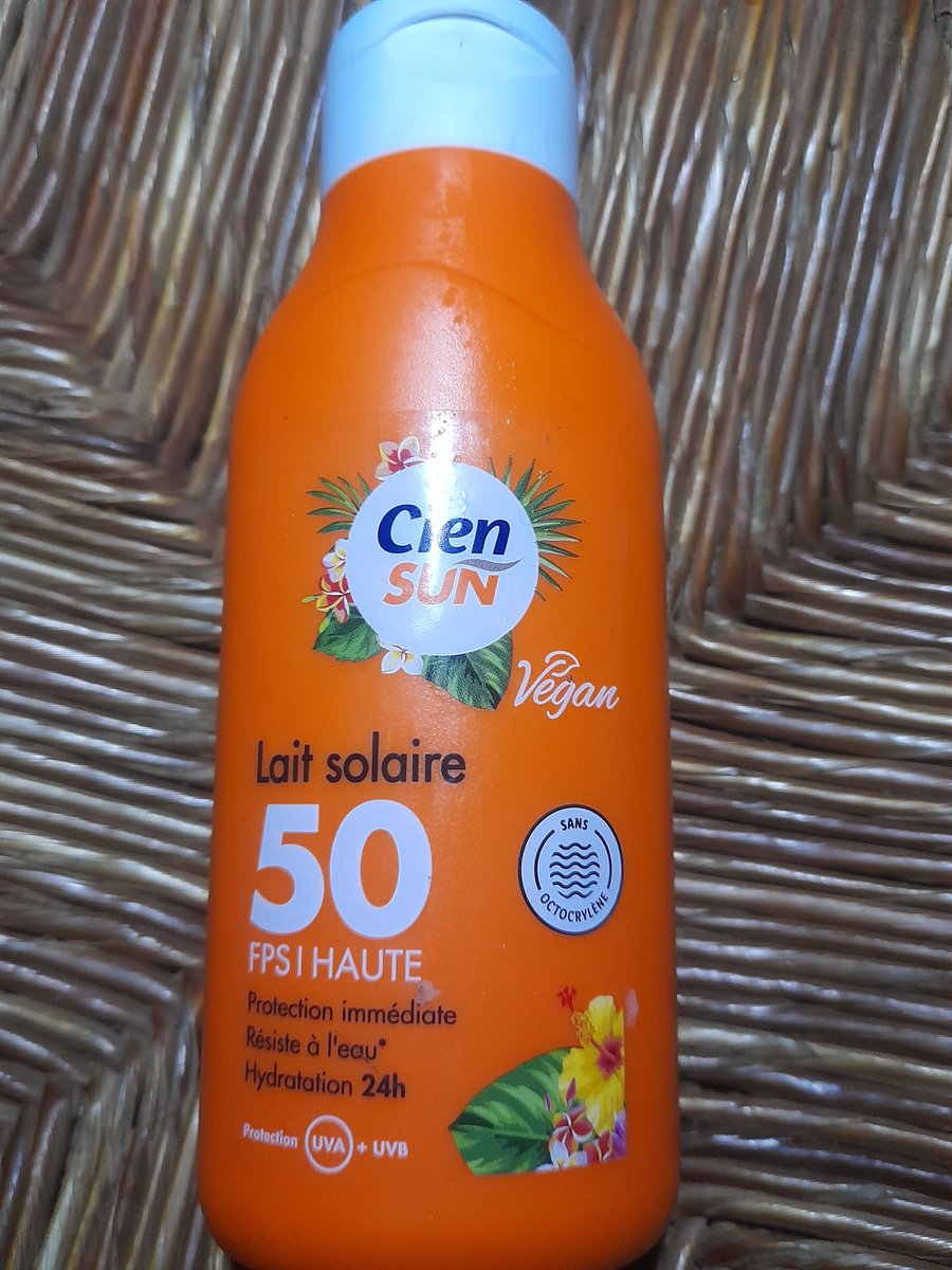 persocompte22's tweet photo. Non j'ai rien dit, j'ai vu
#Eurovisión #Eurovisión2026 #vegan #écologie #vert  #arnaque #climat https://t.co/wCWD1HmihJ