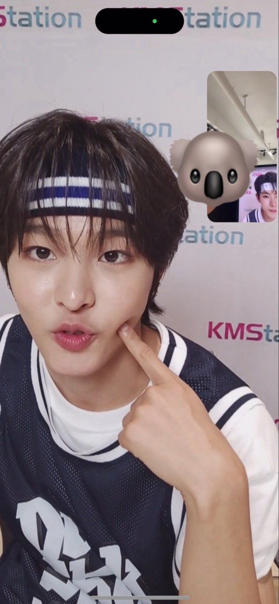 토리🐿️ tweet media