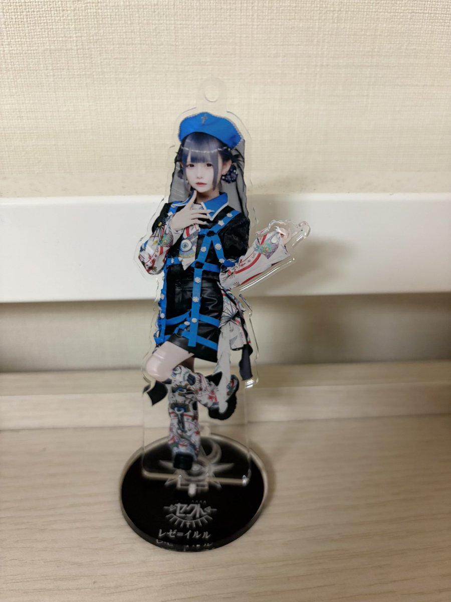 りら tweet media