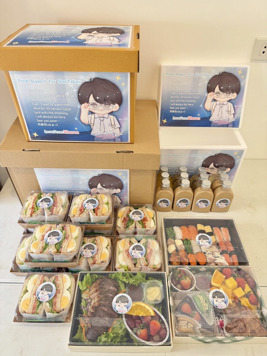 seatalayTH's tweet photo. 🍱 FOOD SUPPORT #ปิ่นโตของชาวเล 🍽
WEIRDO 101 Q2
— #WEIRDO101Series {17052026}
♡ #sea_ta_lay | @sea_ta_lay

ปิ๊งป่อง!~ ข้าวกล่องของน้องชีวามาถึงแล้วคับ เติมพลังให้พี่ซีและพี่ๆสตาฟมีแรงลุยถ่ายซีรีส์ตลอดช่วงบ่ายนะคับ ส่งกำลังใจไปพร้อมอาหารแสนอร่อยนะ สู้!! ✌🏻💙✨️ 

Thank you for your great support 🙏🏻🙇🏻‍♀️
Sharon @ylliSharon

★ ปิ่นโตเติมพลังมื้อกลางวันของน้องซี 
- Sushi set ��
- Beef steak 🥩
- Brunce Set 🍰🍓
- Coconut juice 🥥
- Latte ☕️
- Orange juice 🍊
- Lunch box 🥪 (For Staffs)
