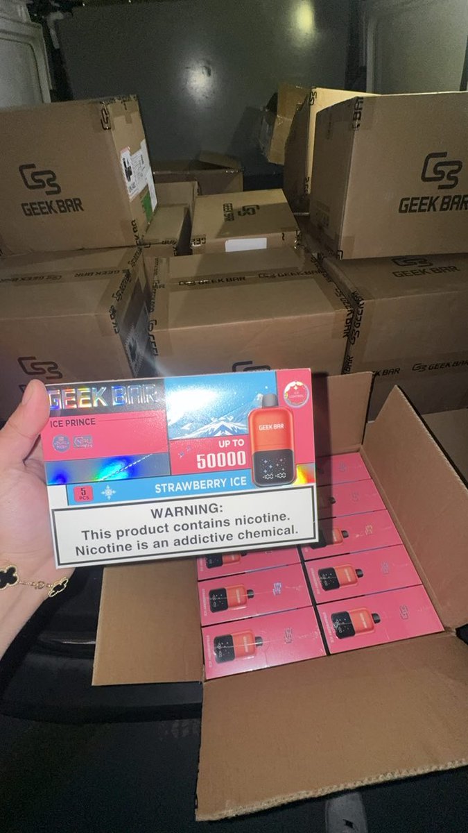 famosin_30's tweet photo. Authentic Geek Bar Ice Prince with up to
50000 puffs 50k puffs all flavors on deck
Nic disposable vapes #review #GeekBar
#NicVapes #Ecig #Vaporizer #Gang #La
#LosAngeles #Distro #CaliPlug https://t.co/002OqiAvrC