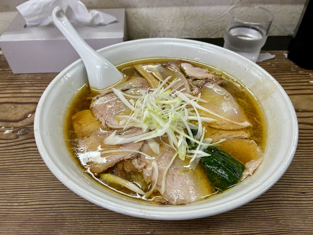 dragonbear916r2's tweet photo. 那須塩原市上厚崎　手打 焔
チャーシューワンタン麺（OS）
日曜日の焔詣🍜久々の連投で💨
昨日の特濃煮干し焔限界突破Verも素晴らしく感動しました🎉が、やっぱり最強最高チャーシューワンタン麺🍜🎉🎉🎉
本日も旨旨ご馳走様でした🎶
#手打焔 https://t.co/cmCkfQRh2U