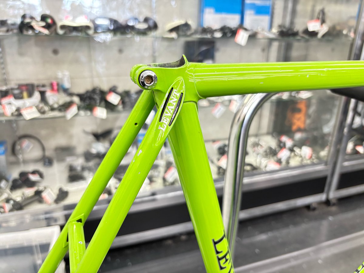 商品紹介 #レバン ピストフレーム NJS レバンのピストフレームが入荷