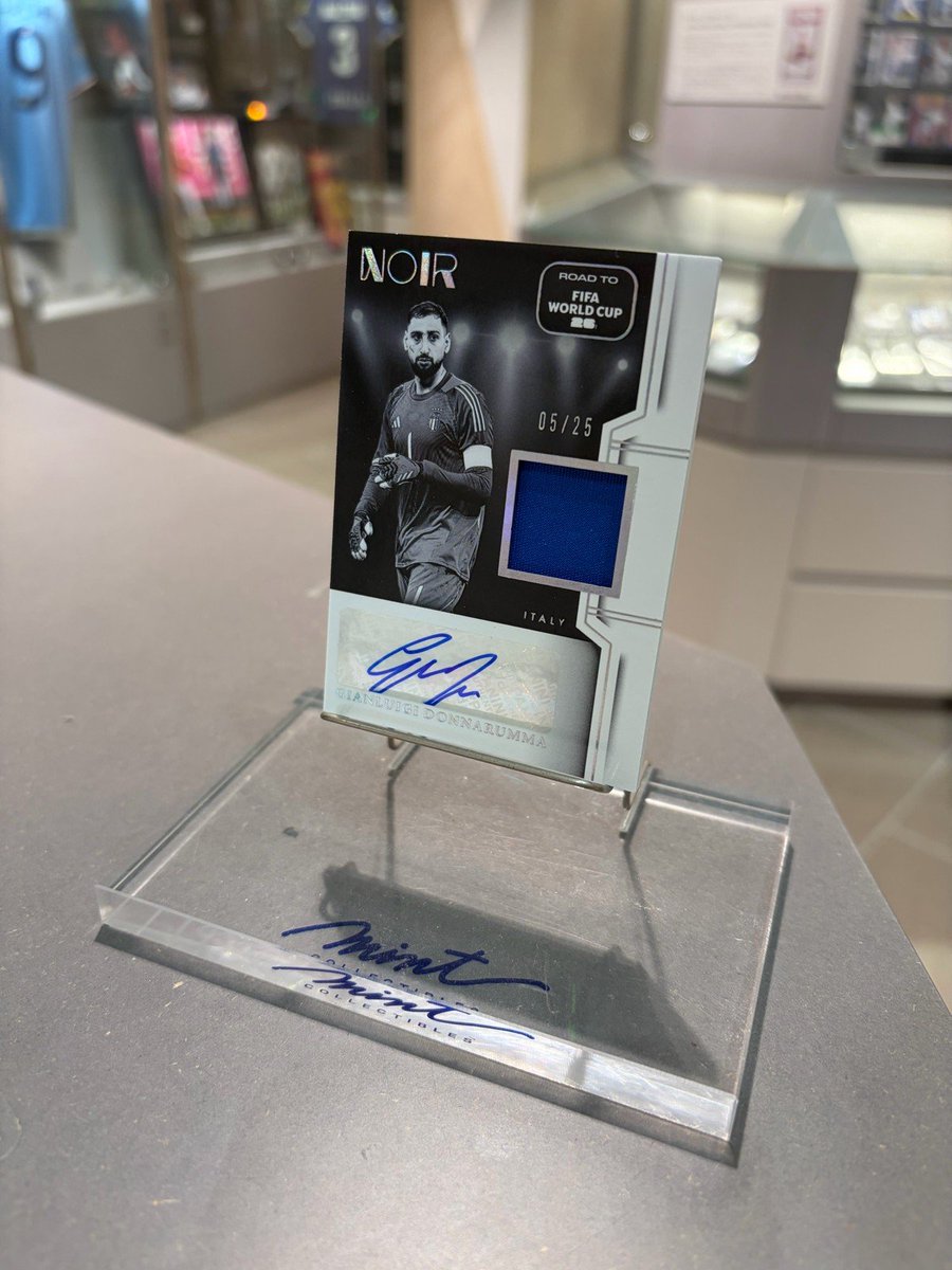 お客様の店内開封にて ⚽ 2025-26 PANINI NOIR ROAD FIFA TO WORLD CUP