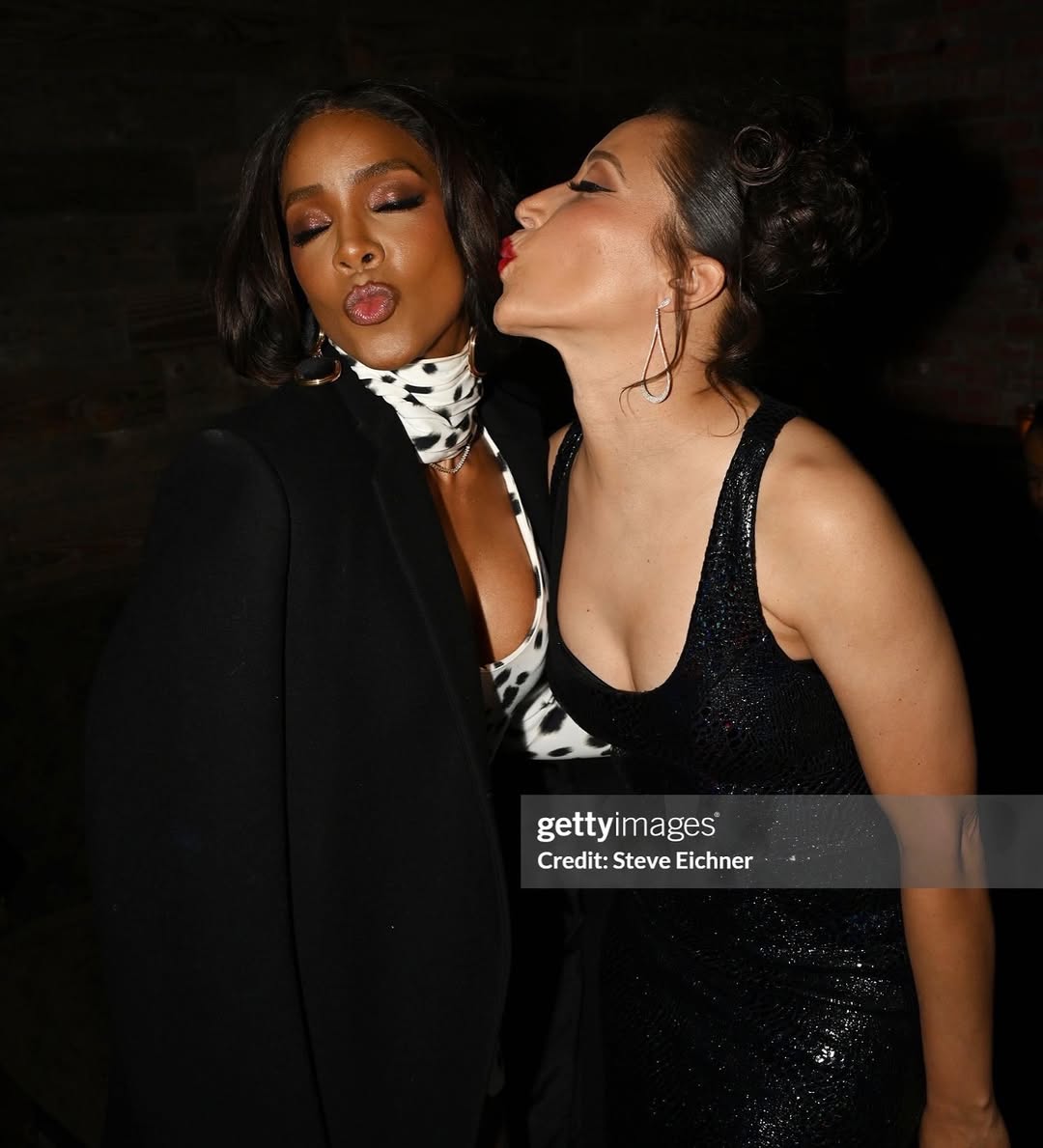 Robin Thede tweet media
