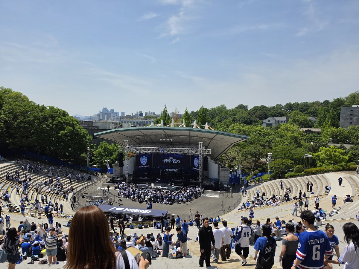 씬피자 tweet media