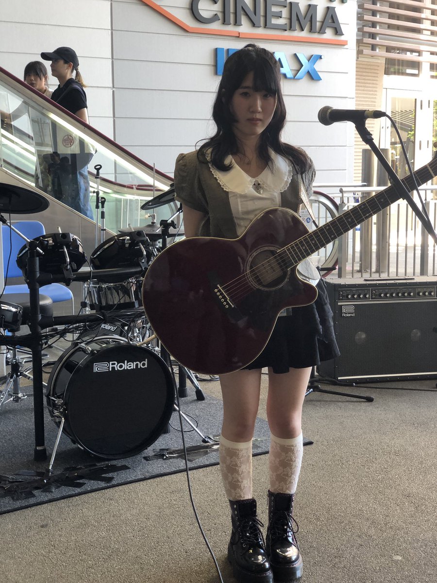 HOTLINE_アコパラ tweet media