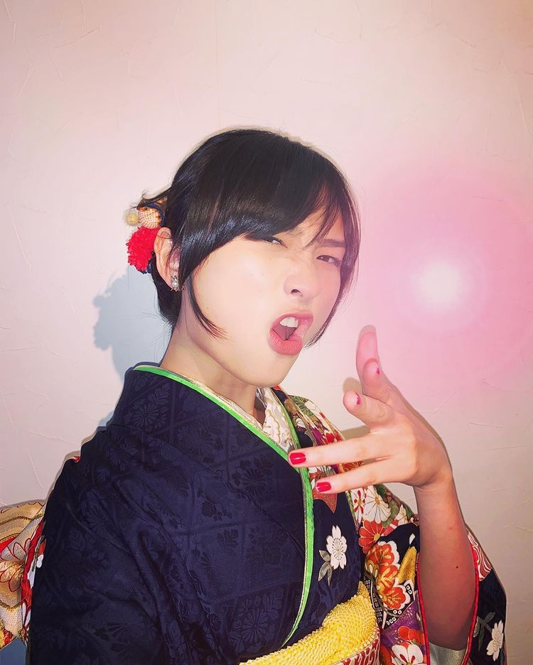 JohnCalvinus's tweet photo. Suzuka
#新しい学校のリーダーズ #suzuka #kanon #rin #mizyu https://t.co/u1Yn007whe