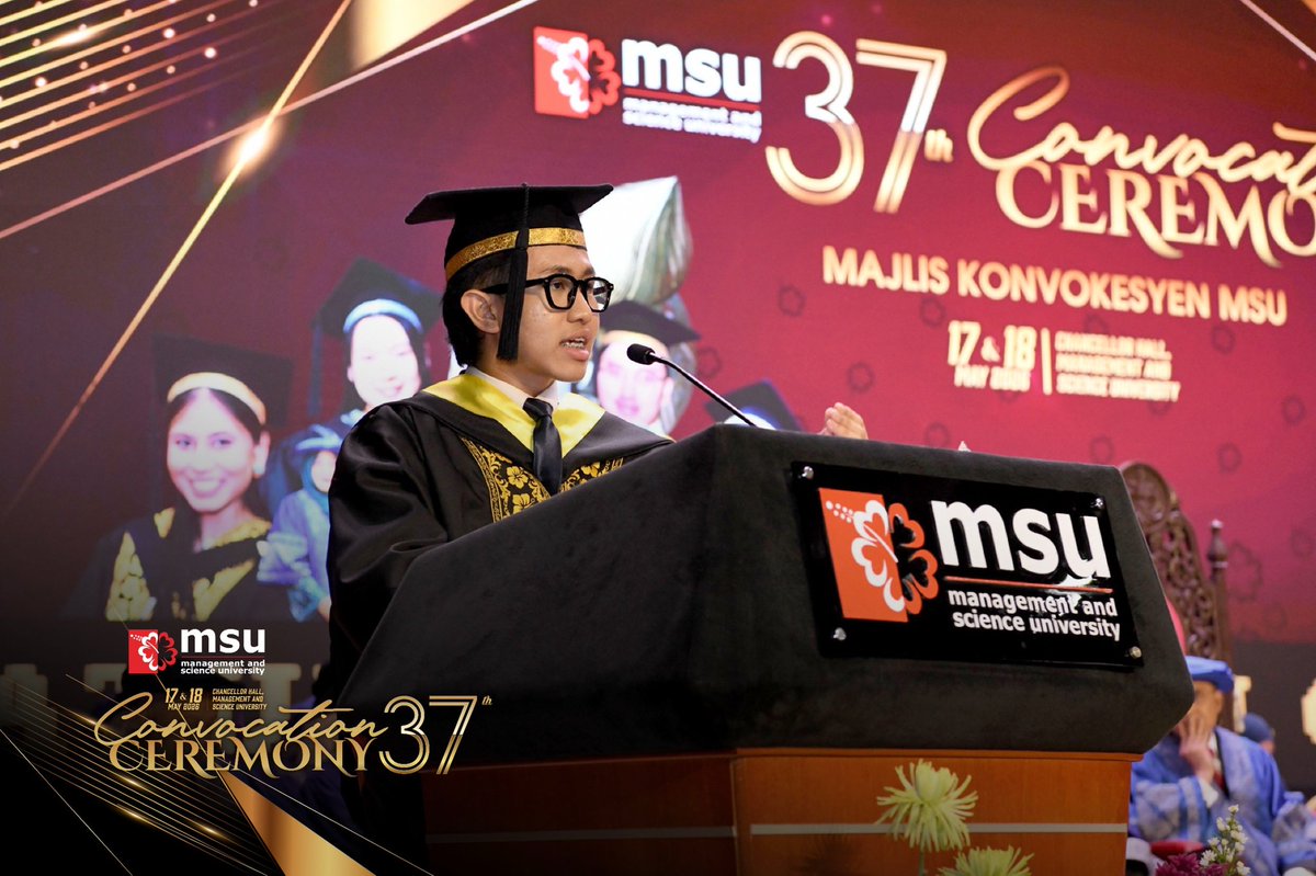 MSUconvo's tweet photo. Caps, robes, flowers, cameras, and unforgettable smiles 📸✨ Convocation moments #MSUrians will remember forever. https://t.co/cK3QQrFJY5