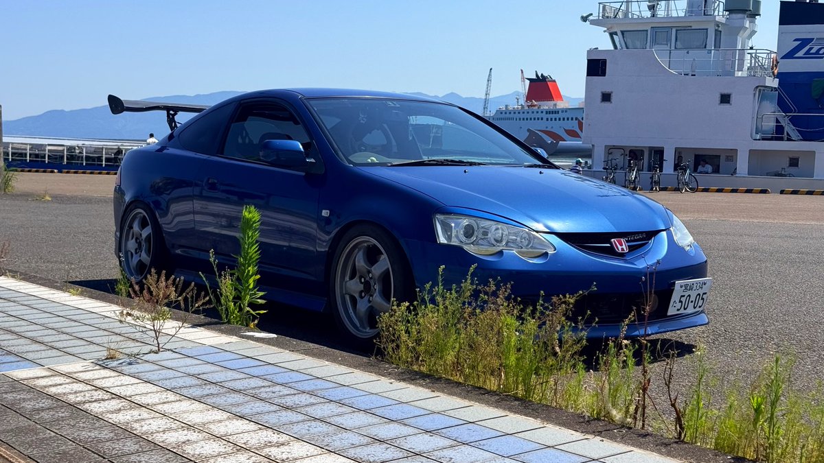 dc5r_0904's tweet photo. 志布志バーガーまでドライブ
日曜日って感じでバカ人多い https://t.co/M9BdR5pYkS