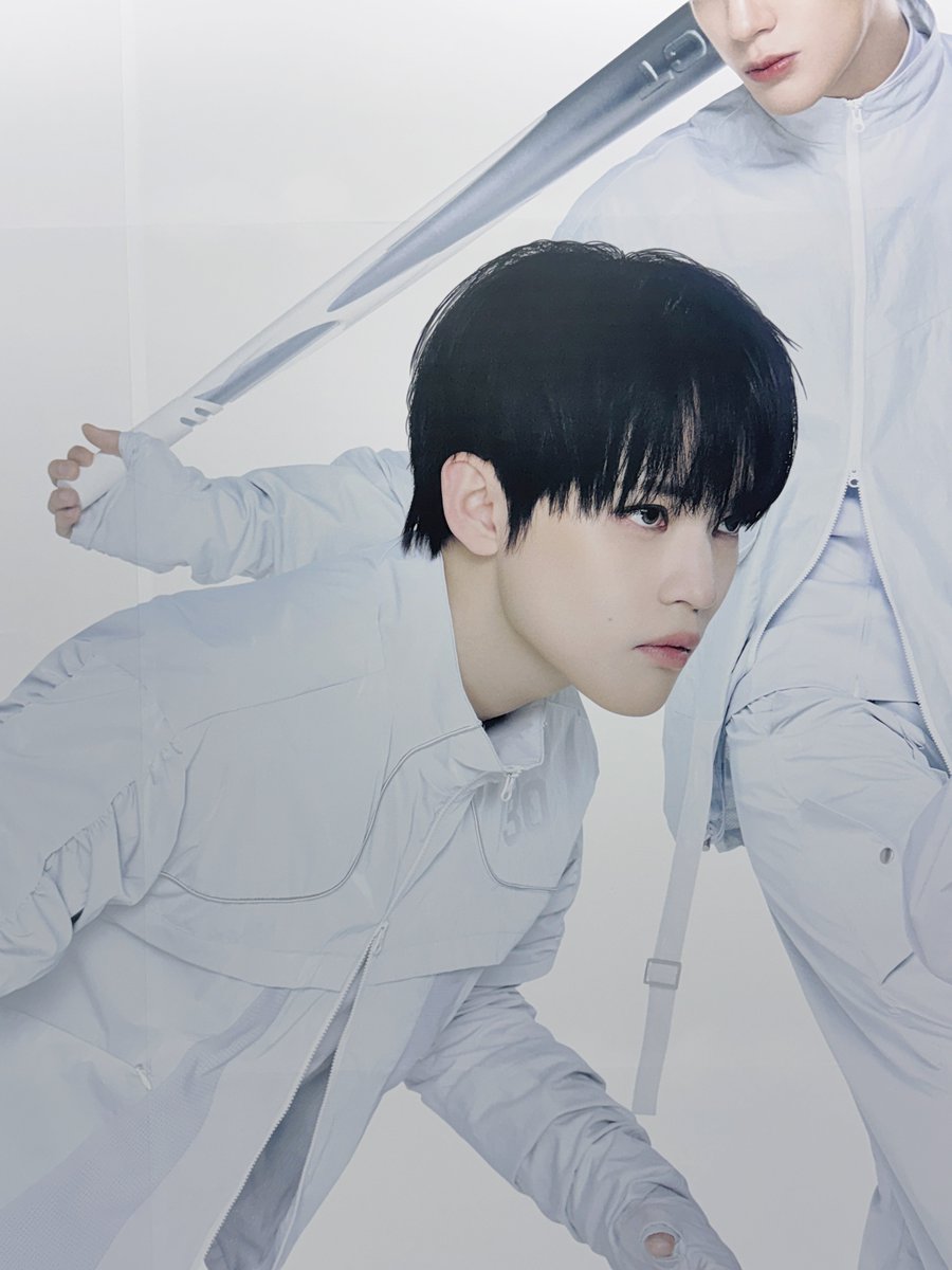 릿이 tweet media