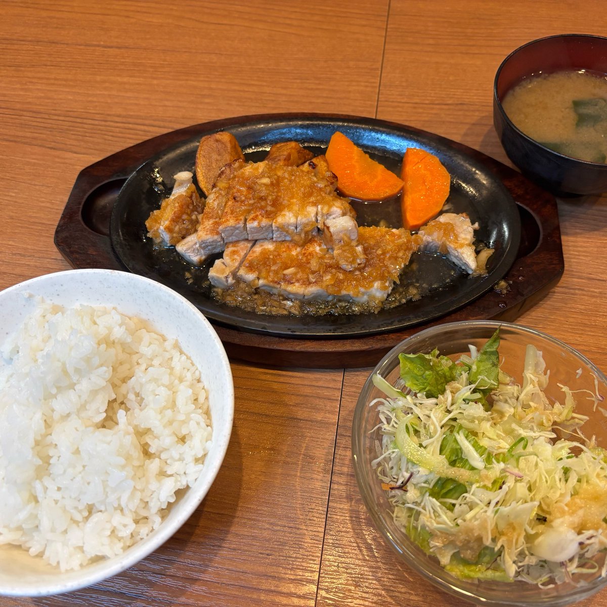 ぴい tweet media