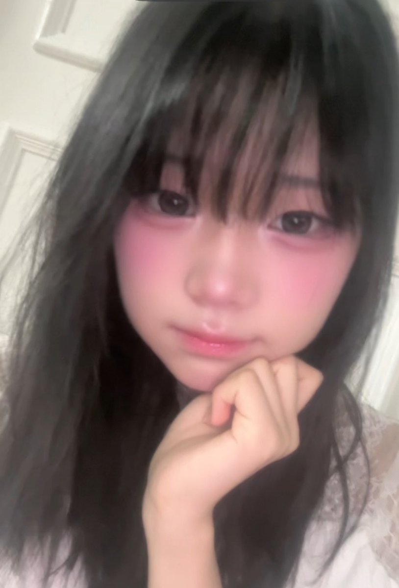 희담 tweet media