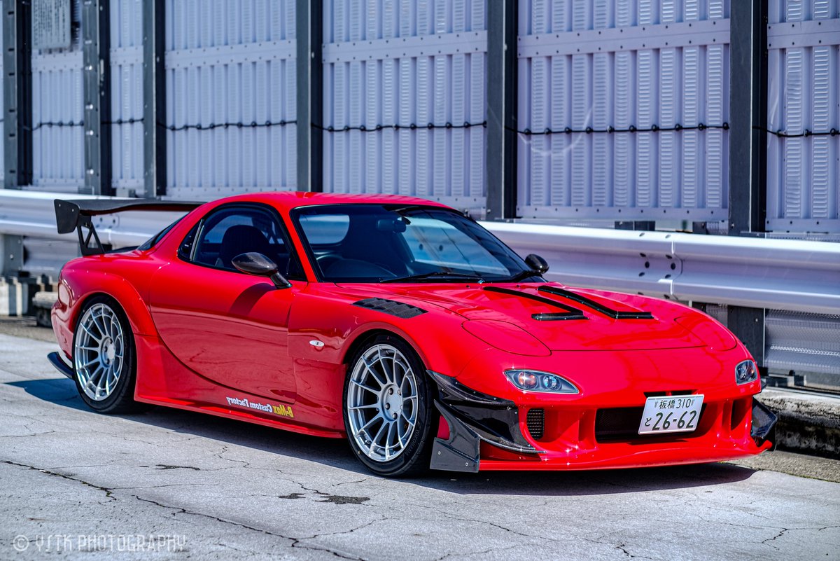 ystk_rwb911's tweet photo. 「B-MAX × RE雨宮 FD3S」

クルマ好きならサーキットとストリート両方で名前を聞く二大巨頭が造り上げられた夢のFD3S。TAS2022でも見たがやはりストリートで見ると速い車は感動的なまでに全てが美しい✨オーナーのほっしーさん（ @hsy2662 ）ありがとうございました🙏
※ナンバーはオーナー様確認済み https://t.co/DjpmTQt3FW
