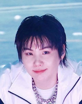 민 tweet media