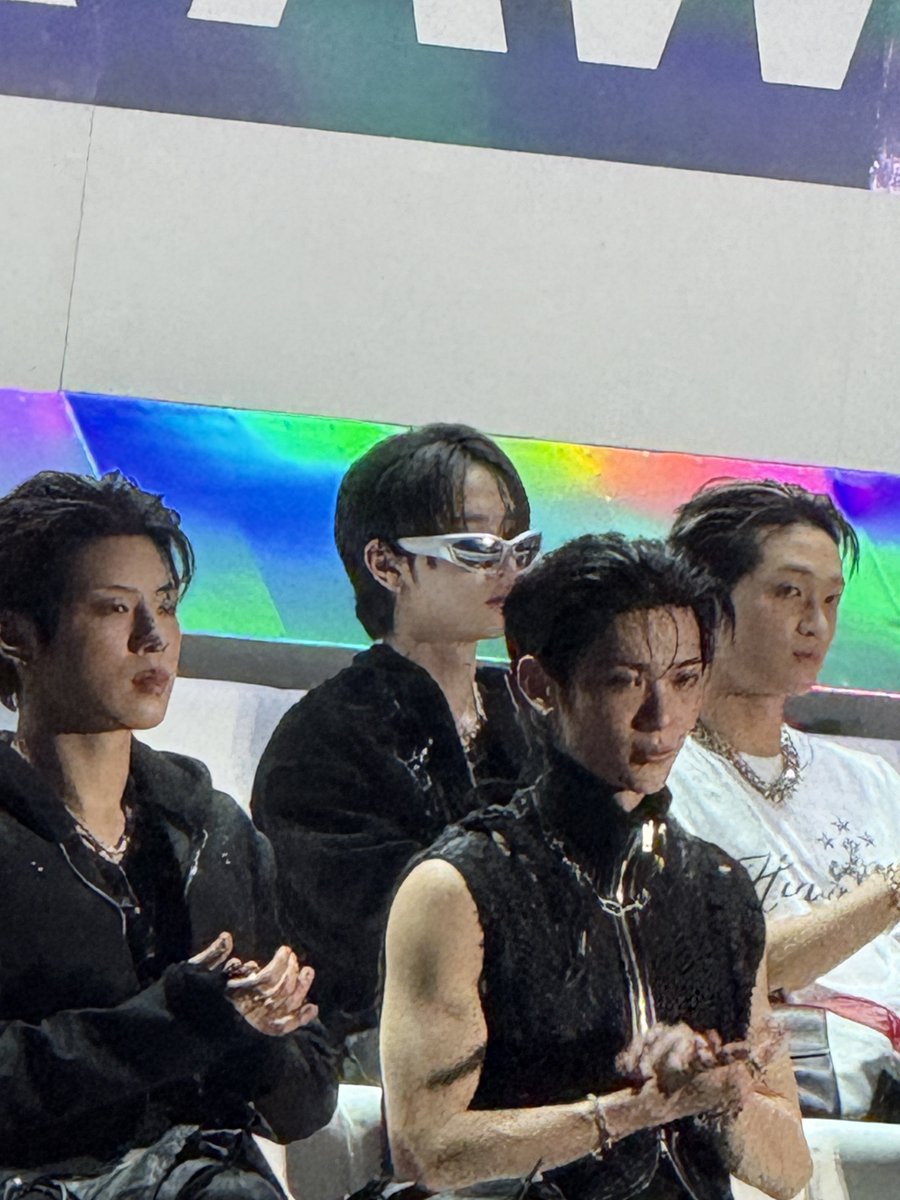뚱뚱까스 tweet media