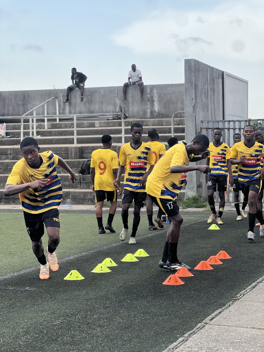 djfc_Lagos's tweet photo. Warm Up ππΎ
DJFC π BYT
#NLO2026
#WeAreDosuJosephFC #TogetherWeMove https://t.co/NZhmMofELQ