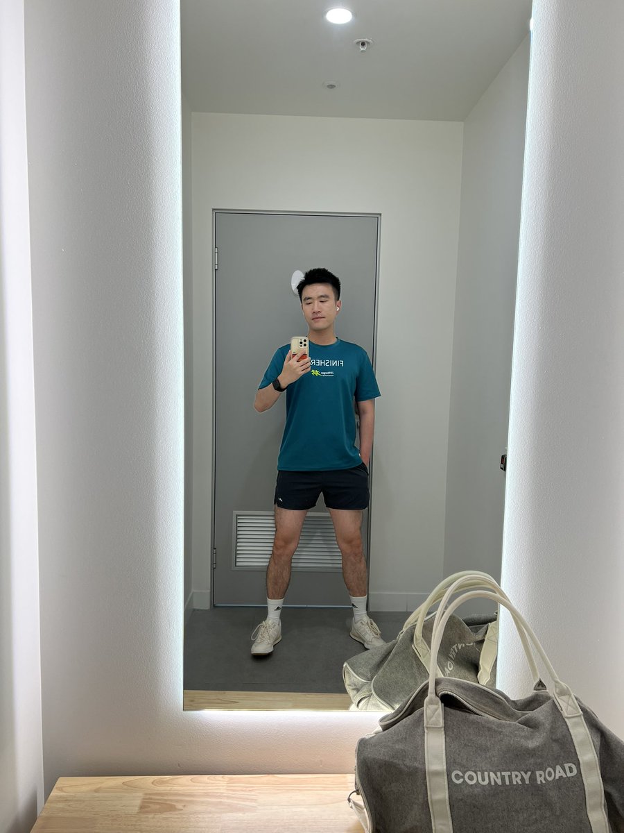 Max tweet media