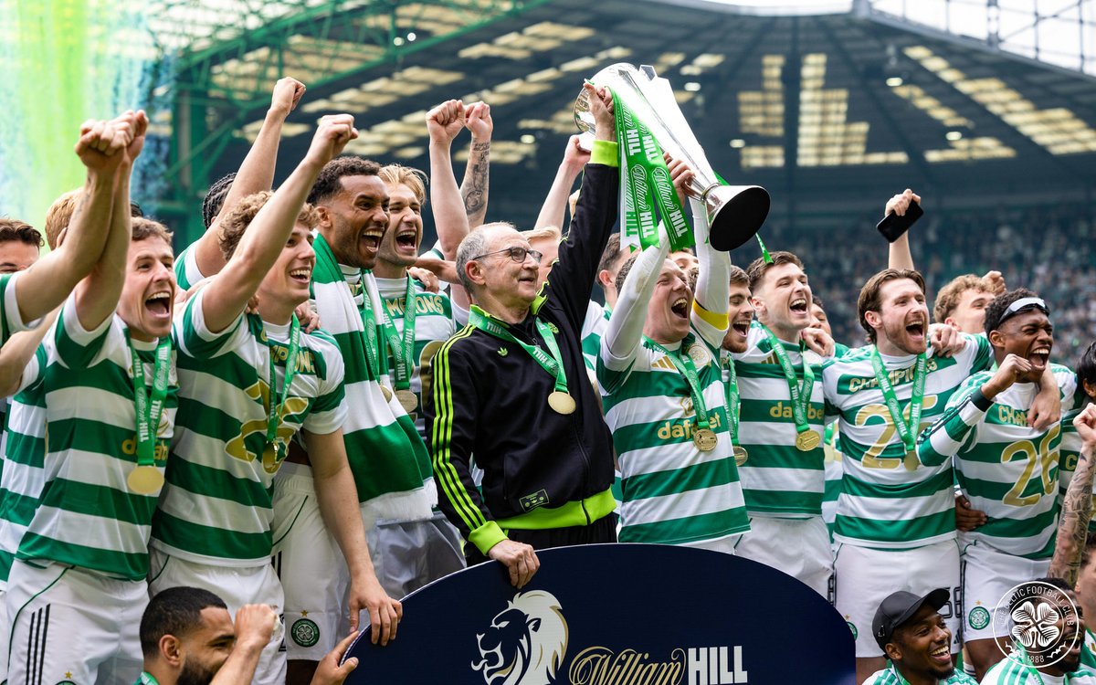Lisbon Lion tweet media