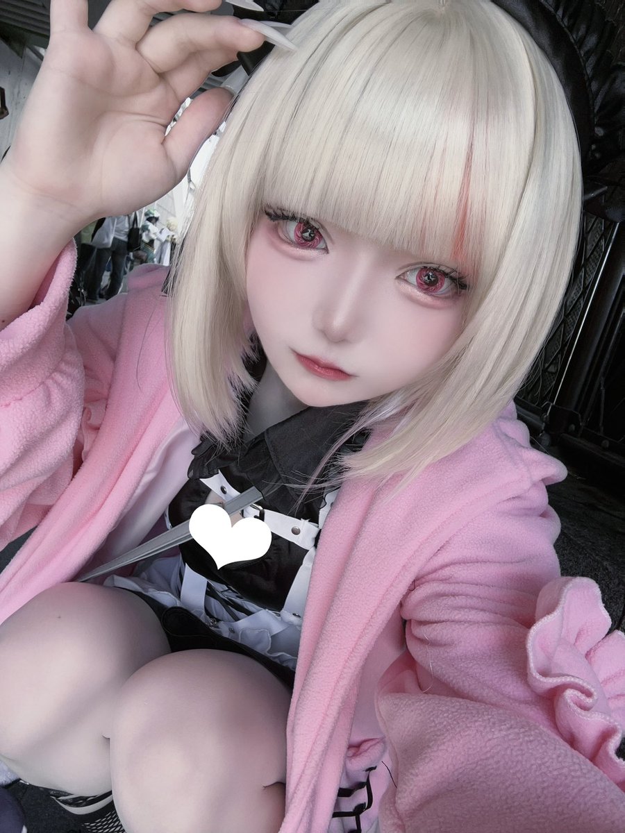 ろこカス tweet media