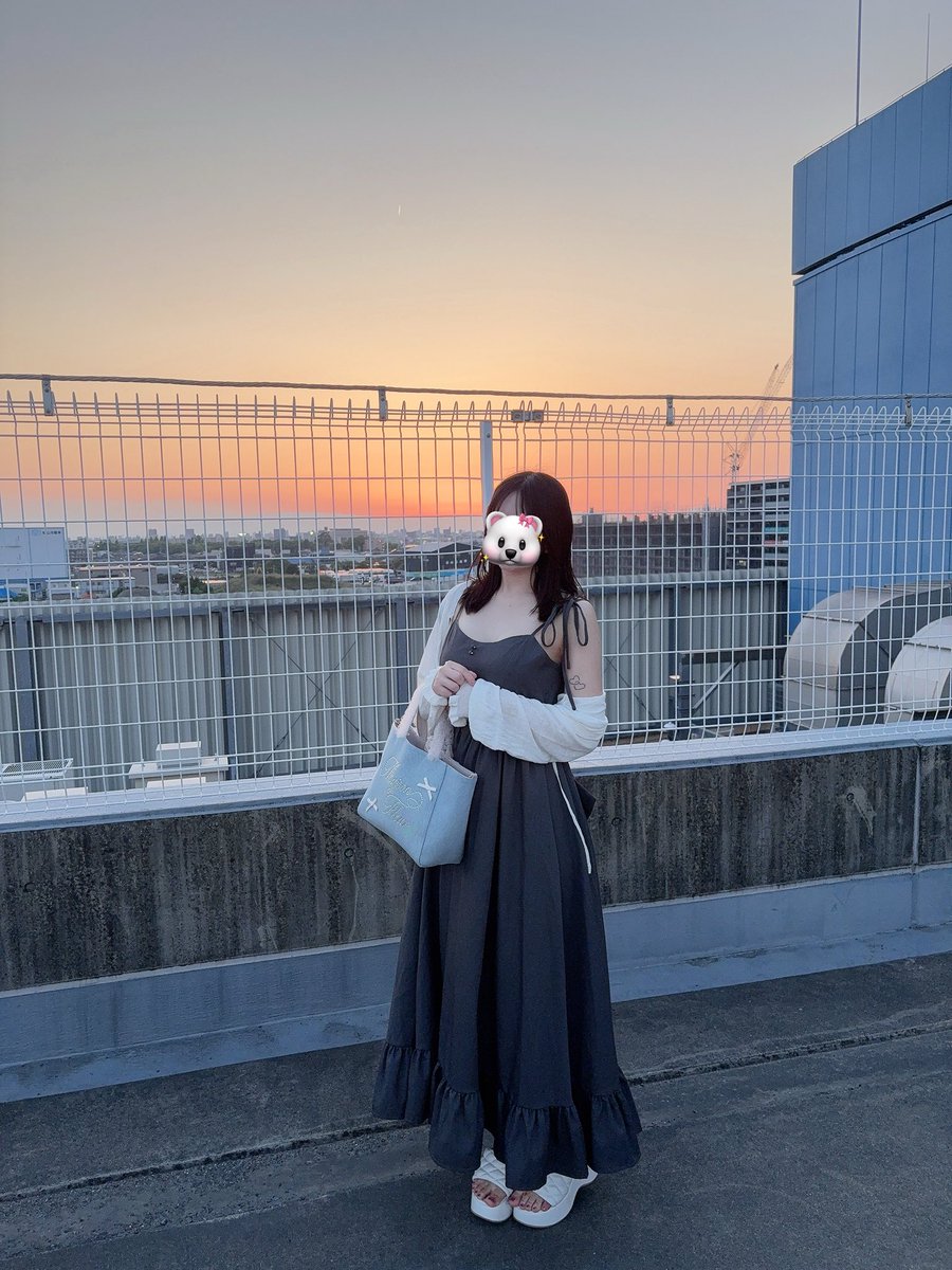 さきまる 清楚系ワンピース꜀( ꜆-⩊-)꜆♡