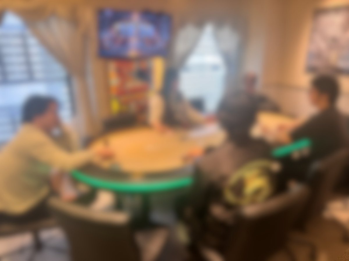 NST_poker's tweet photo. 【NST2.0 店舗Day1】
会場:PARADIA NAGOYA様@NagoyaParadia
♦︎最速DAY1開催中♦︎
4名様でスタートしました‼️
📊 現在の状況
進行中 ➡️ 4 / 4名
Blind:100 / 200(200)
Av:50,000点
皆様Day1通過目指して頑張ってください‼️
ぜひPARADIAにお越しください✨
#NST #PARADIA #名古屋ポーカー #NST2_0