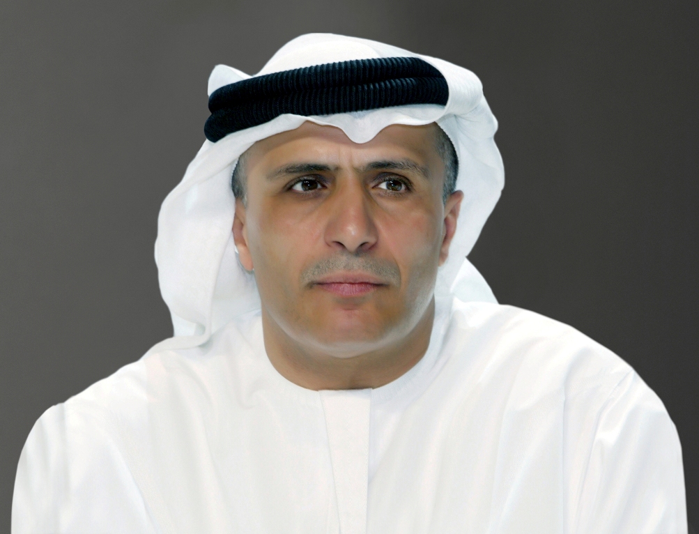DXBMediaOffice's tweet photo. مطر الطاير، المدير العام ورئيس مجلس المديرين في هيئة الطرق والمواصلات: المشروع سجّل إنجازاً نوعياً ببلوغ إجمالي ساعات العمل المنفذة قرابة 8 ملايين ساعة عمل منذ انطلاقه، وتحقيق أعلى مؤشرات السلامة المهنية، وعدم تسجيل أي إصابات مهدرة للوقت، وهو ما يعكس تسارع وتيرة التنفيذ وكفاءة إدارة العمليات وِفق البرنامج الزمني المعتمد، وذلك بمشاركة 1591 من المهندسين والفنيين والعمال، إلى جانب تشغيل 221 معدة وآلية في مواقع العمل.