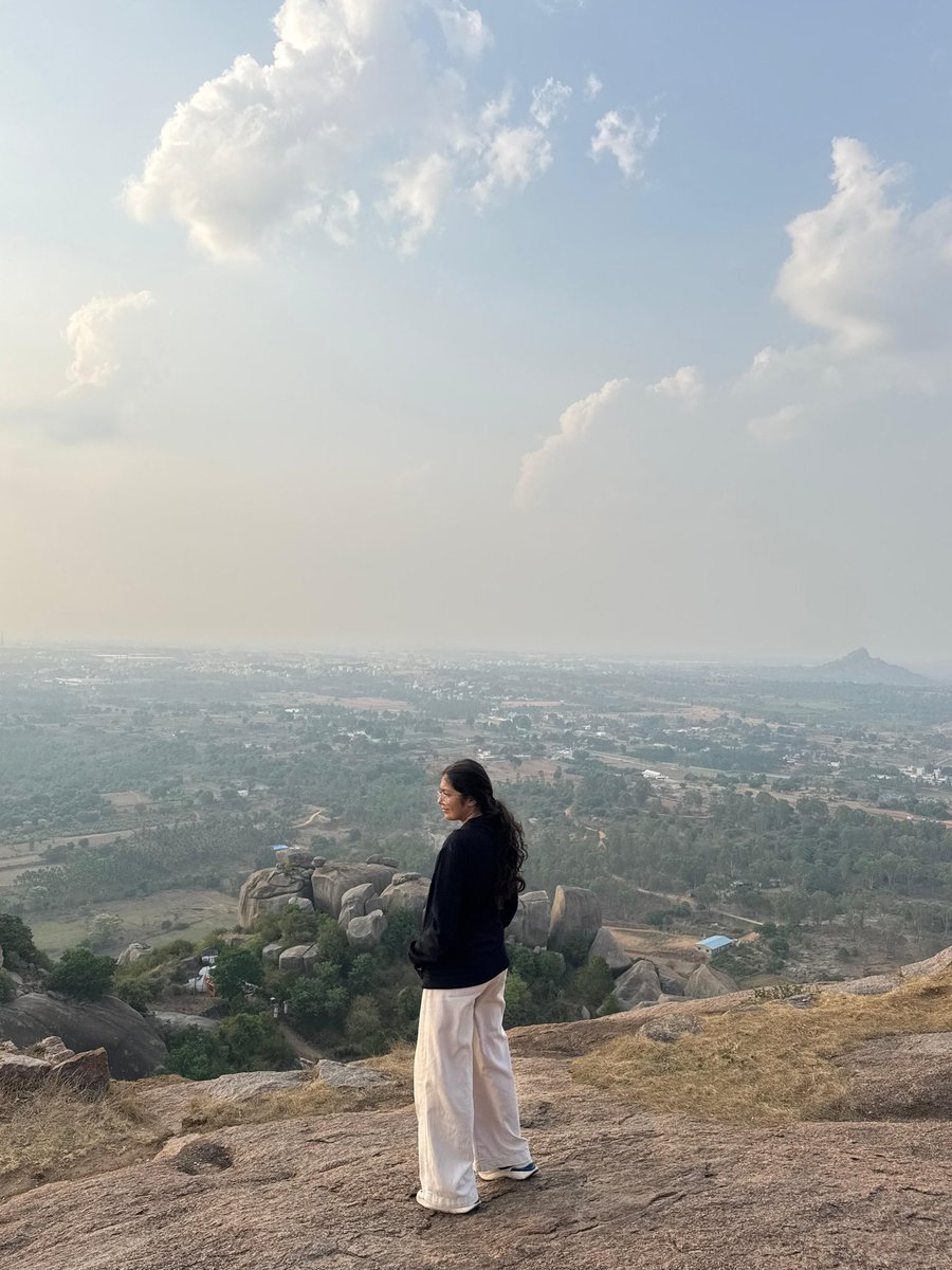 Isha Parekh tweet media