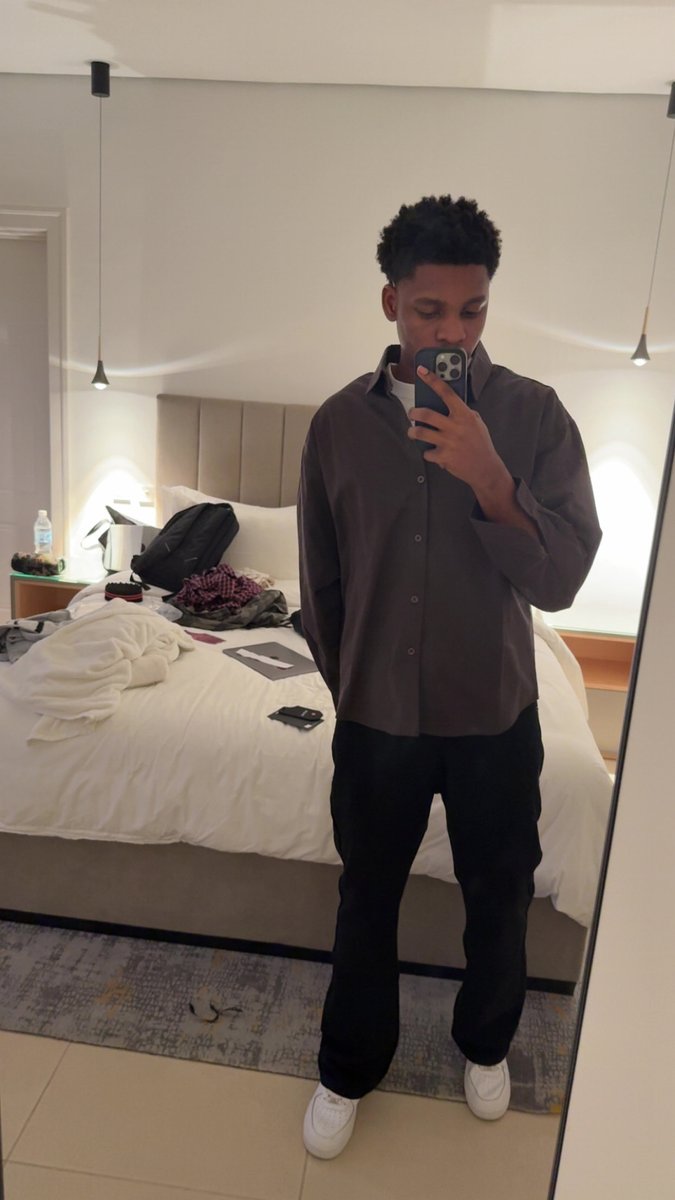 ay0deji tweet media