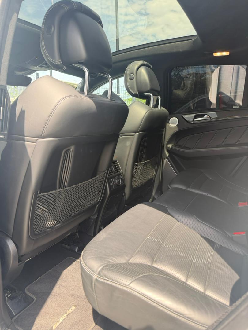 thinghardtoget's tweet photo. 2016 MERCEDES BENZ GLE63s 
FOREIGN USED 🇺🇸🇺🇸
ACCIDENT FREE 💯💯
MAY 2026 ENTRY 
PRICE : 80M

YOU CAN COME FOR INSPECTION

Location: ajah badore Lagos State Nigeria https://t.co/fVG8zAkjid