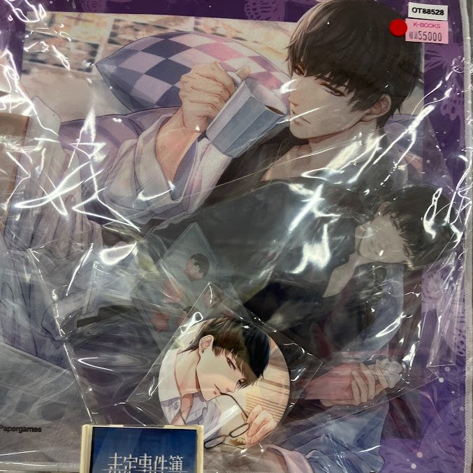 入荷情報】 「恋とプロデューサー」缶バッジやカード、スタンディPOP